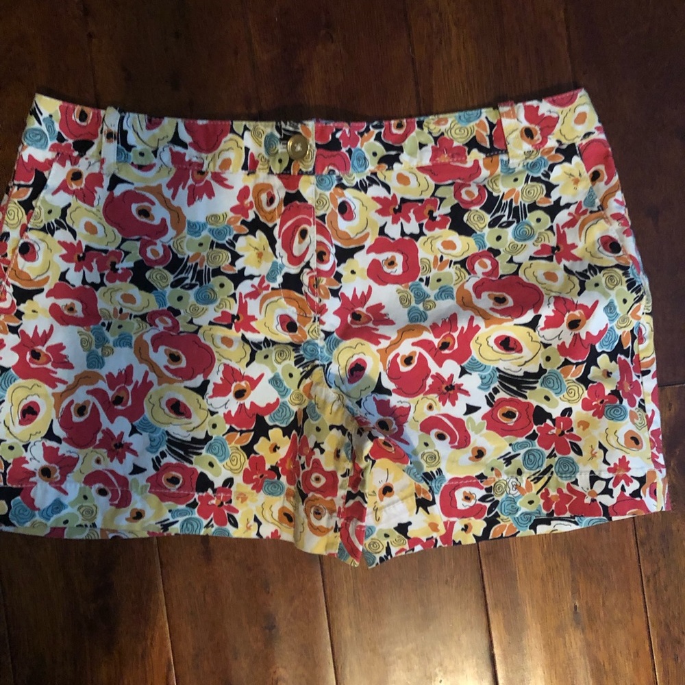 Ann Taylor LOFT Floral Shorts Sz 10 NWOT